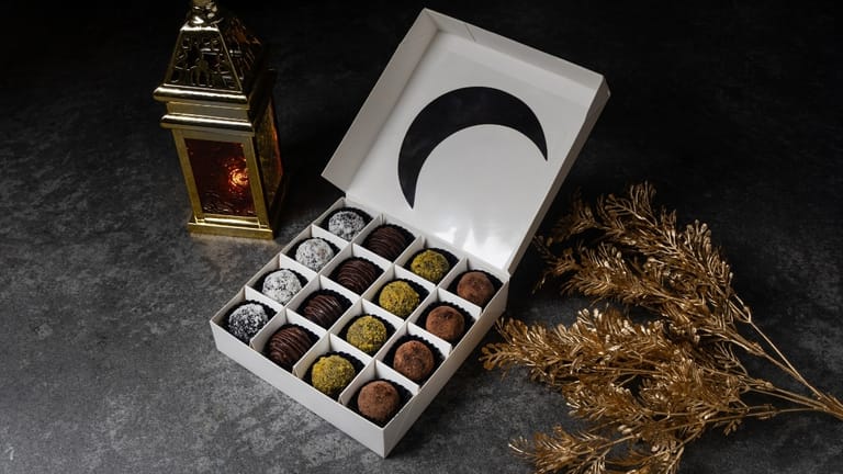 Ramadan Date Balls Box - Image 1