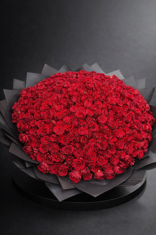 Prestige 301 Red Roses Bouquet