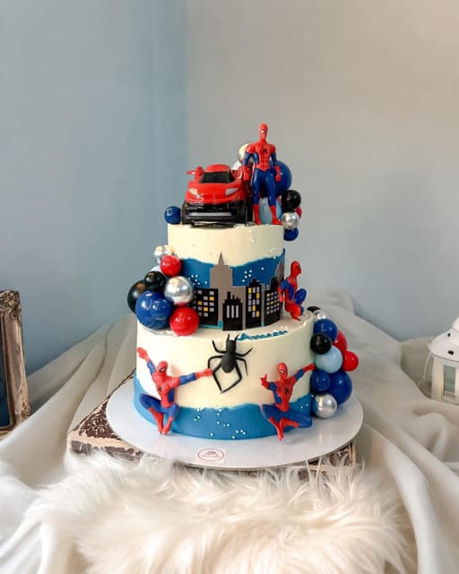 Spider Man Cake 🕷️
