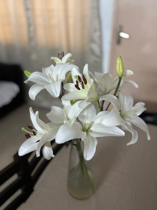 Bloomed Lilies Bouquet 