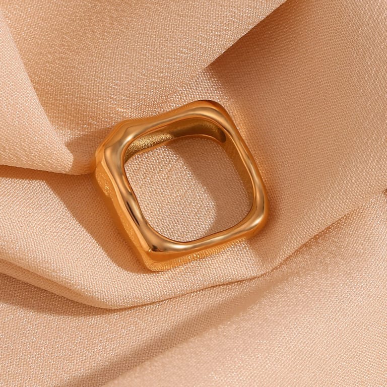 Tessera Bold Ring - Image 3