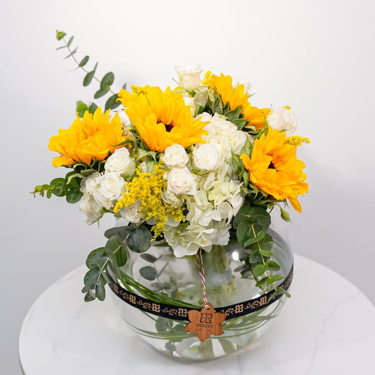 Island Blooms - Image 2