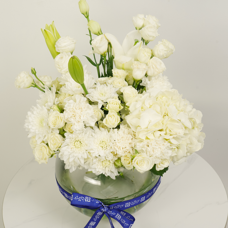 Snowy Grace - Image 2