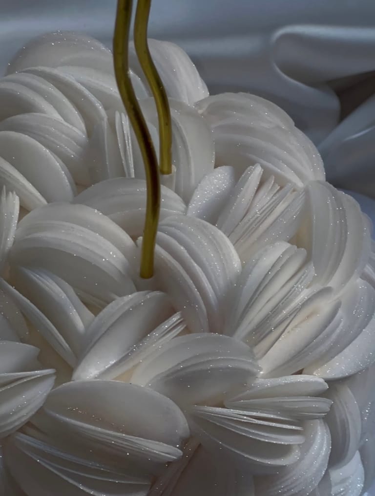 Luxury Wafer Paper Cake - Image 2