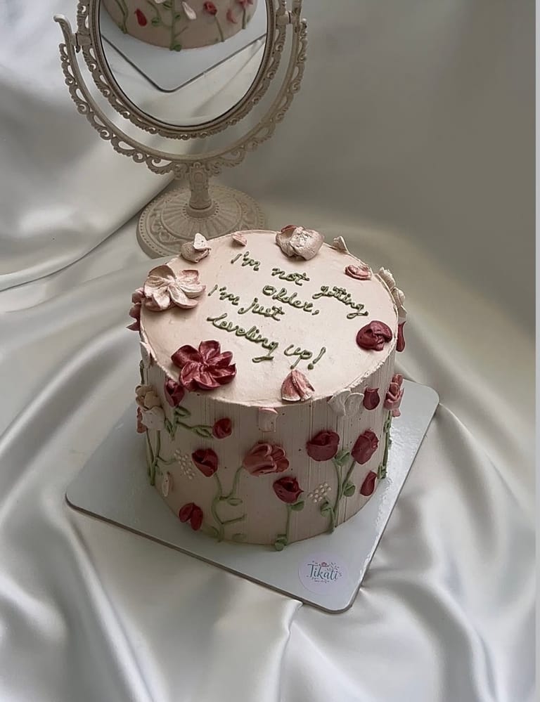 Floral Cake 2 - Image 1