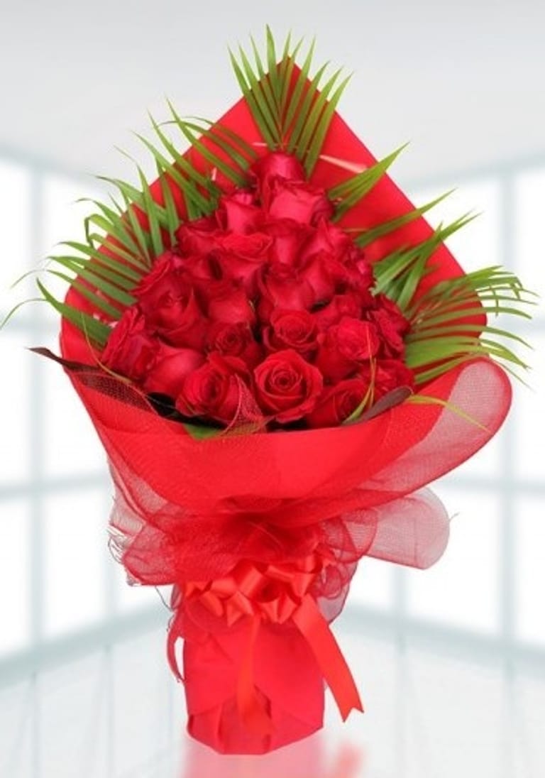30 ROSES BOUQUET - Image 1