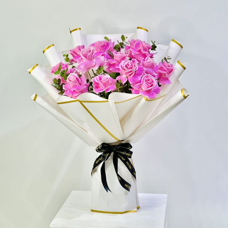 Dreamy Pink Bouquet - Image 1