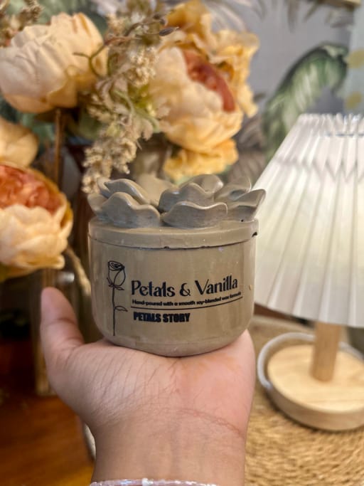 Petals & vanilla 