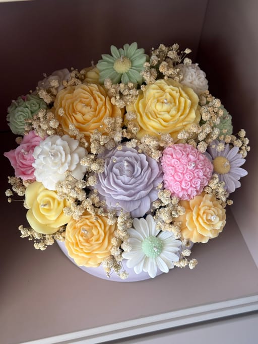 Multicolored Candle  Bouquet 