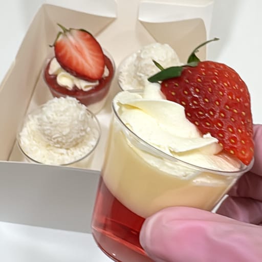 Valentine’s Dessert Box (Box of 4)