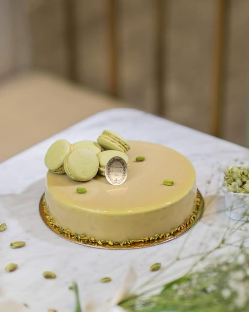 Pistachio Macaron Cake