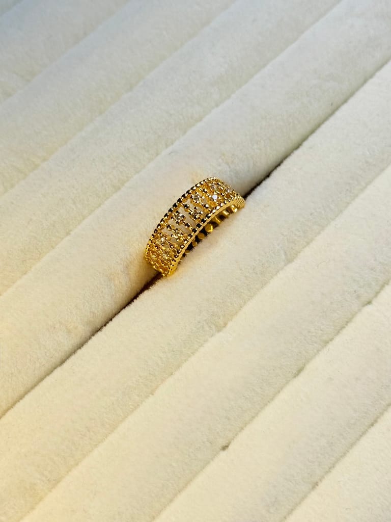 Golden Lace Zircon Ring