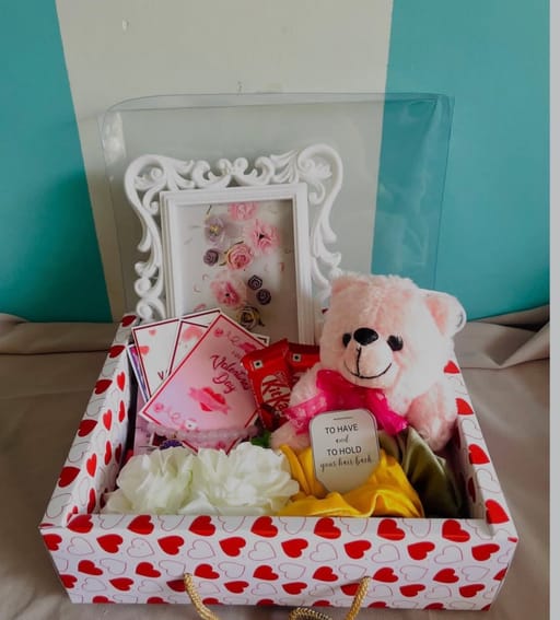 Gift Hamper