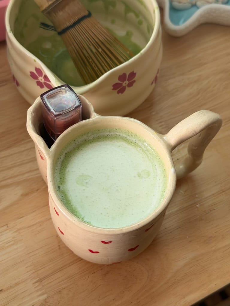 Lipgloss Mug - Image 2