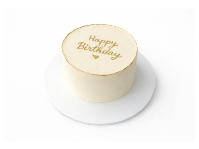 Minimal Gold Birthday Cake