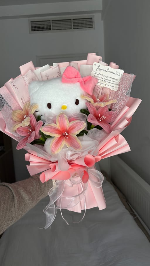 Hello Kitty Lily Bouquet