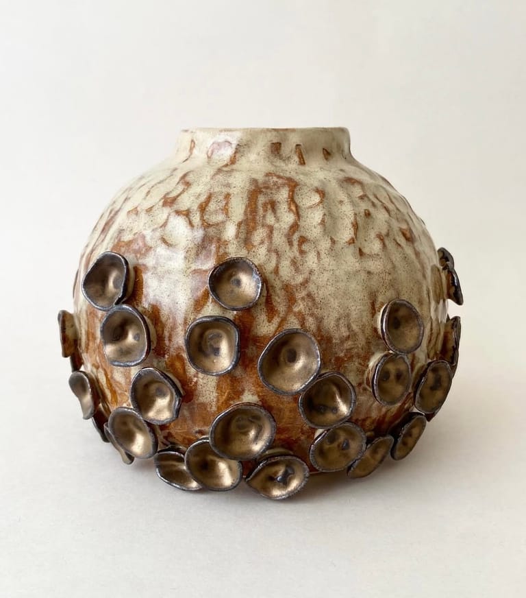 Forest Brown Bloom Vase - Image 2