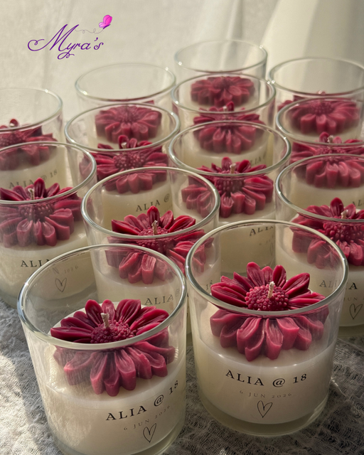 Daisy In Jars