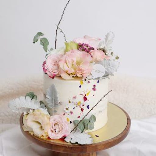 2 tiers: 5 inches + 8 inches