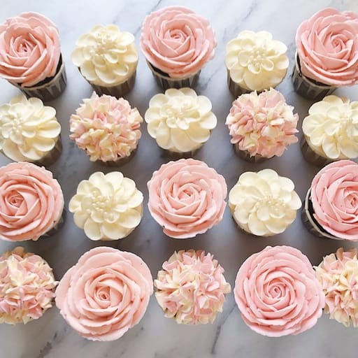 Colour: Pastel pink