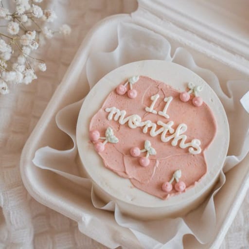 Mon Cherri Bento Cake