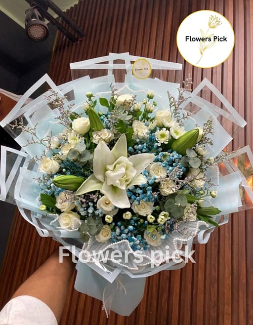 Premium Roses And Lily bouquet 