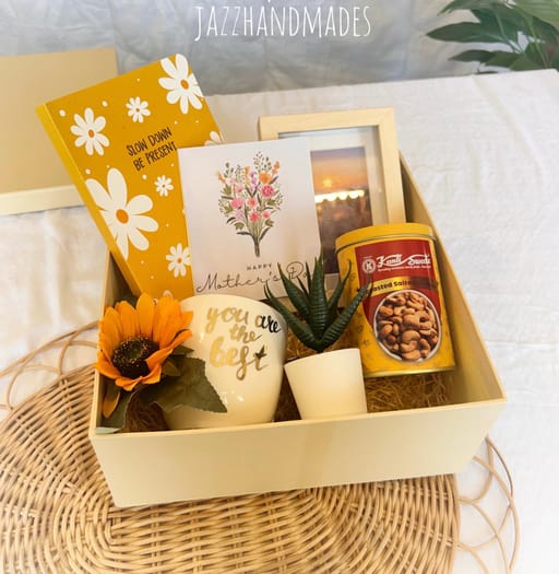 Sunshine Hamper