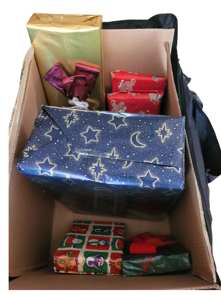 Gift Wrapping 