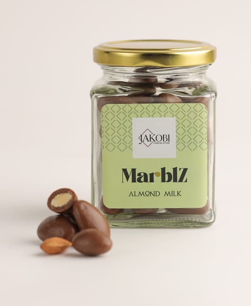 Jakobi Marblz Milk Almond