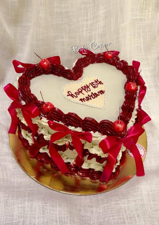 Heart Vintage Cake