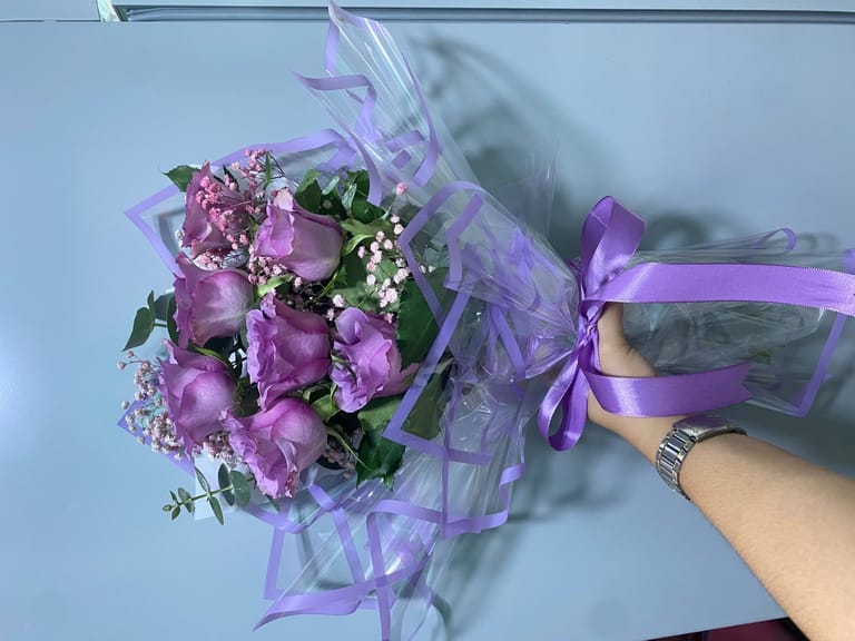The Royal Lavender Rose Bouquet - Image 2