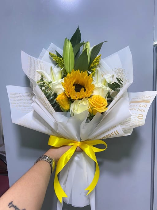 The Golden Sunburst & Lily Bouquet