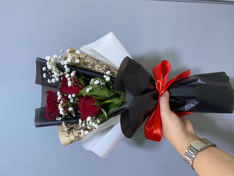 The Velvet Crimson Trio Bouquet - Image 2