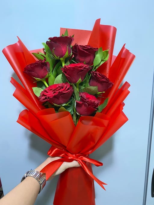 The Crimson Passion 7-Rose Bouquet