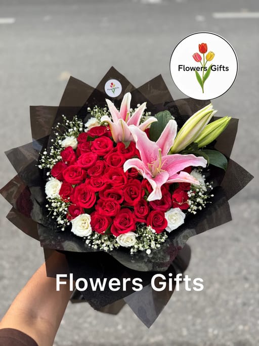Premium Fresh Rose With Lily Bouquet 💐 