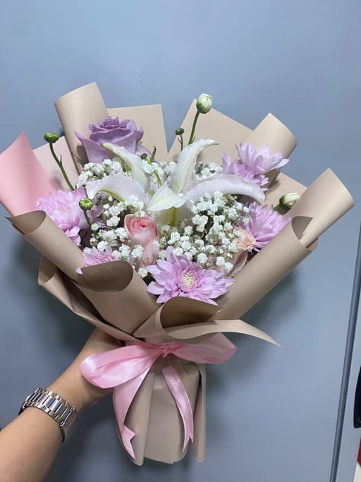 The Lavender & Blush Lily Serenade
