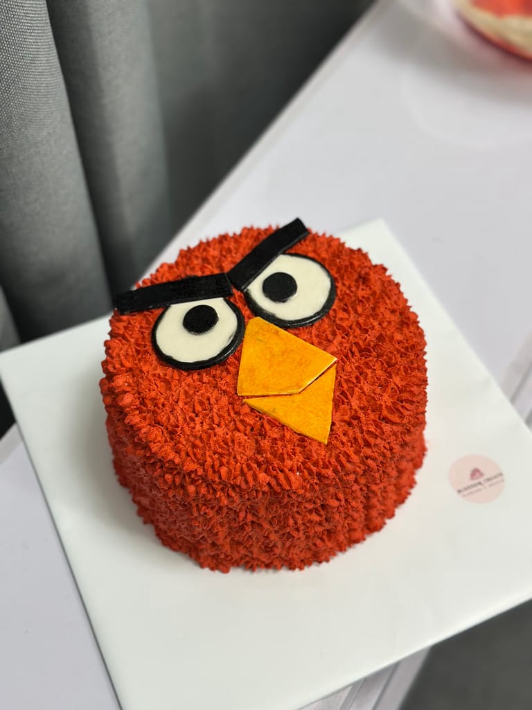 Half Kg Angry Birds Cake - Image 1