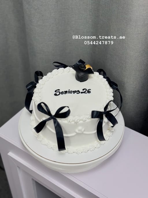  1kgGraduation Cake 