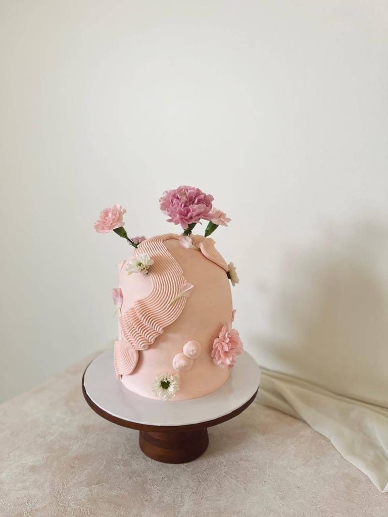 Dome Cake - Image 1