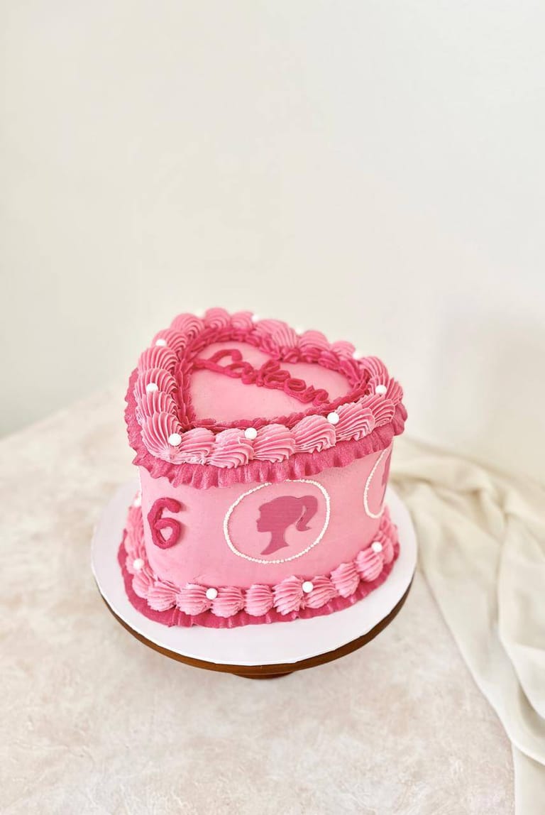 Barbie Cake - Image 1