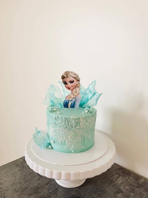 Frozen Elsa Cake