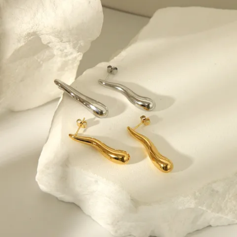 Rhea Earrings - Image 4