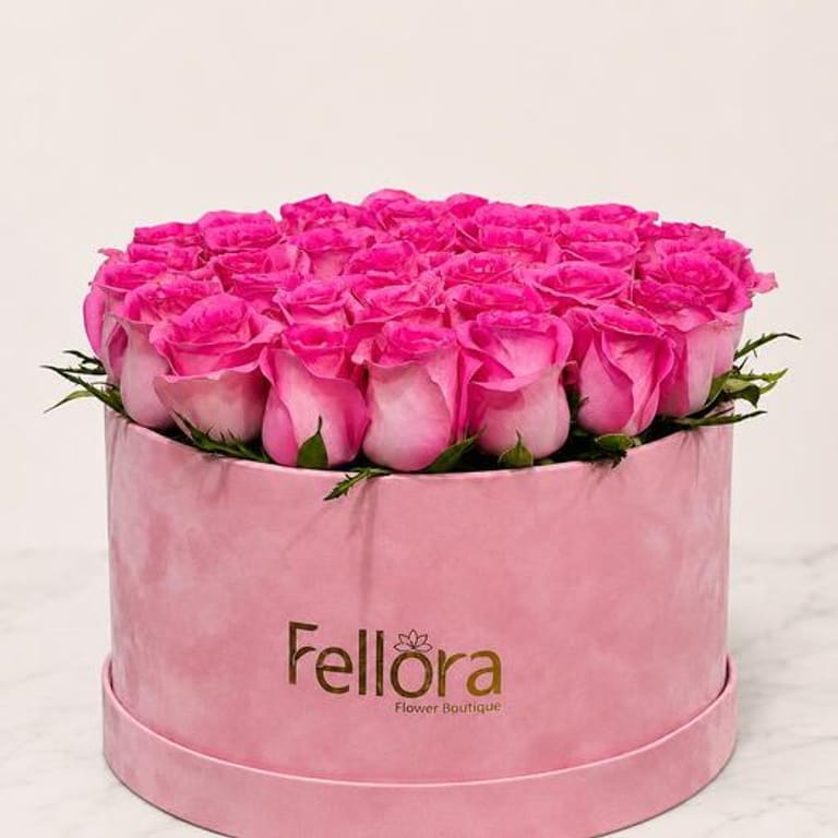35 Pink Roses Luxury Pink Round Flower Box-A8 - Image 1