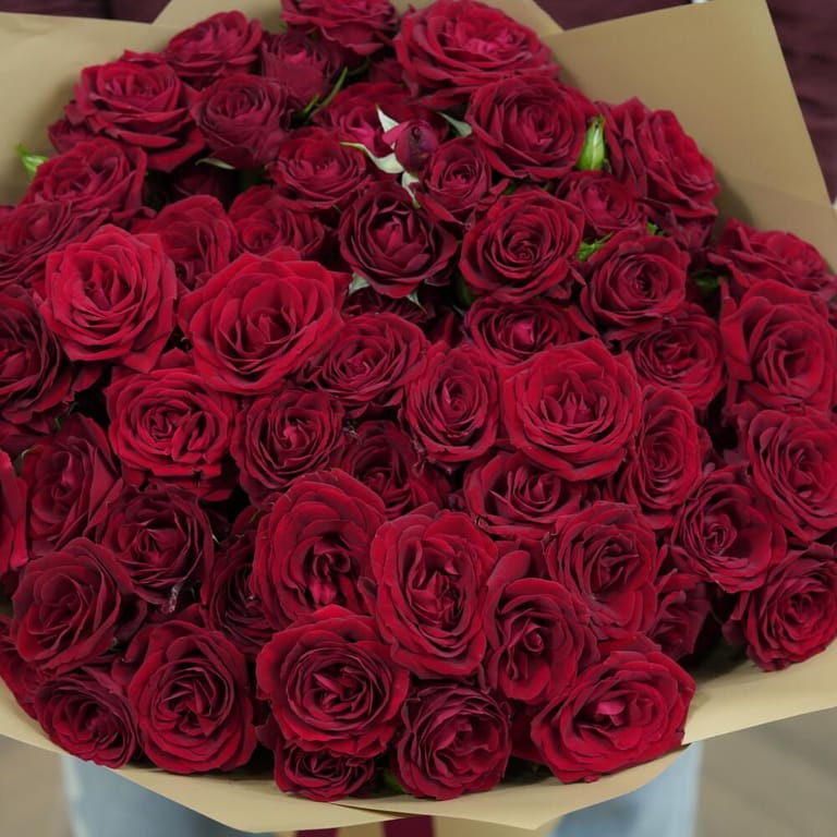 21 Red Spray Rose Bouquet-A45 - Image 3