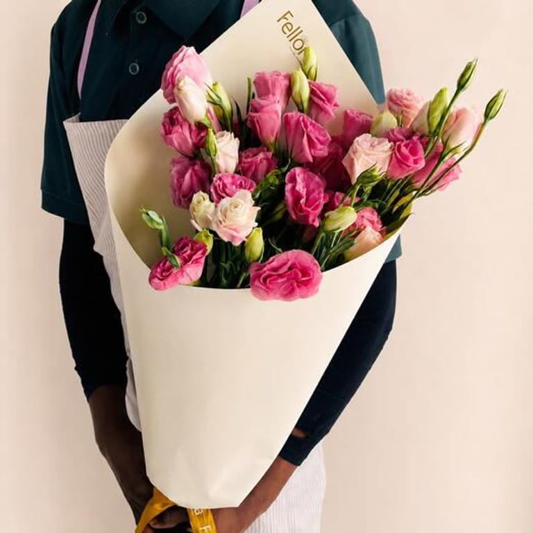 11 Pink Lisianthus Bouquet-A63 - Image 1