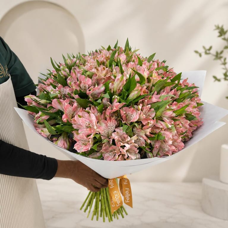 51 Pink Alstroemeria Bouquet-A74 - Image 1