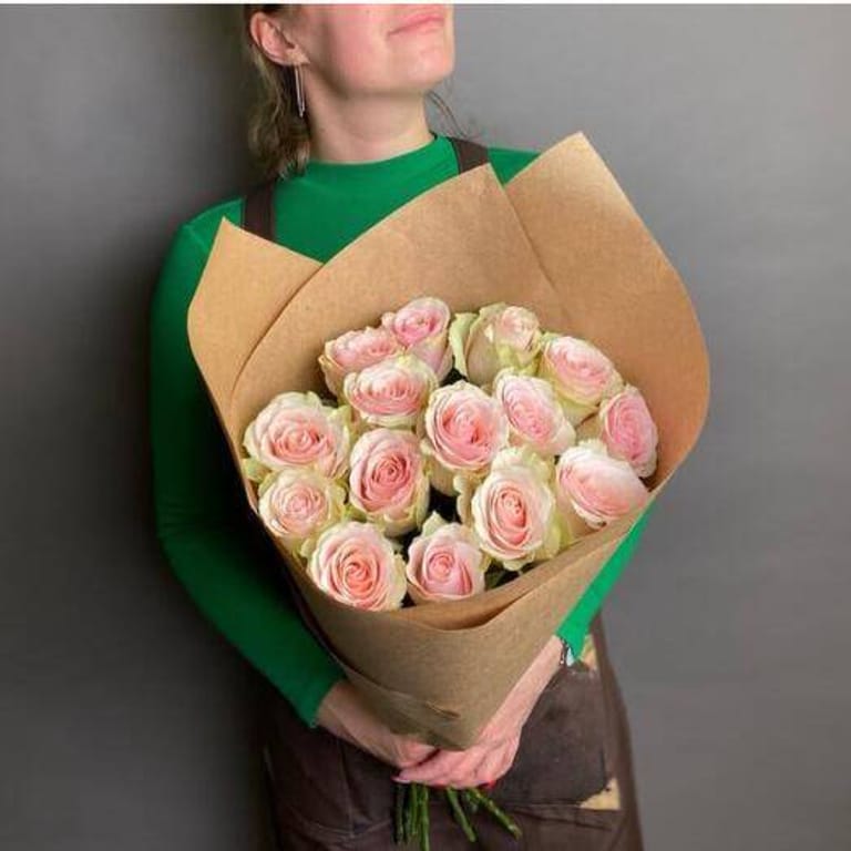 15 Blush Pink Rose Bouquet-A161 - Image 1