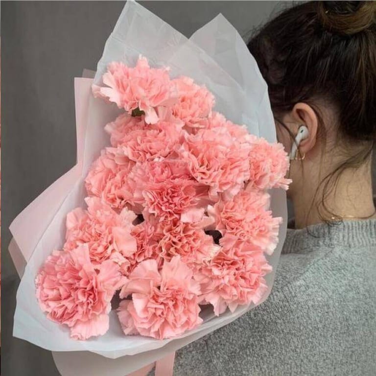 21 Pink Carnation Bouquet-A137 - Image 3
