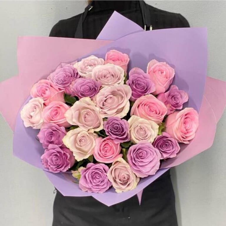 31 Pink And Lavender Rose Bouquet-A157 - Image 3