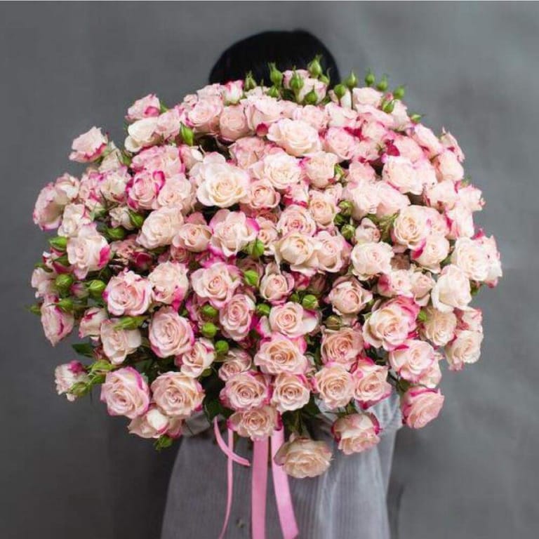 51 Luxury Reflex Spray Rose Bouquet-A188 - Image 1
